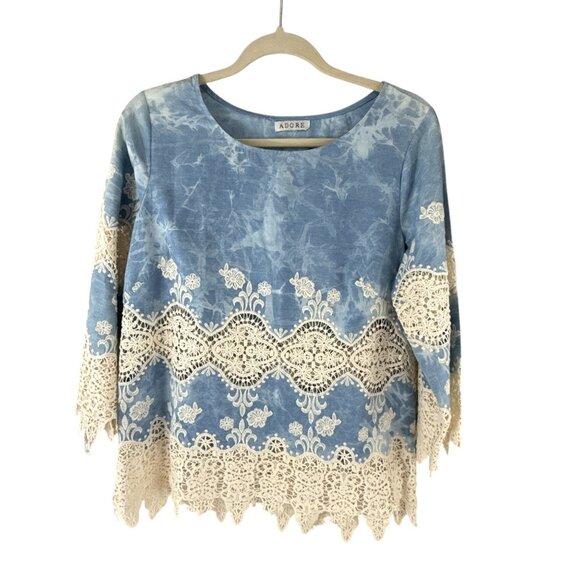 Adore Tie-Dye Embroidered Blue Top Size M Floral Lace Crochet Cotton Boho Chic - Picture 7 of 8
